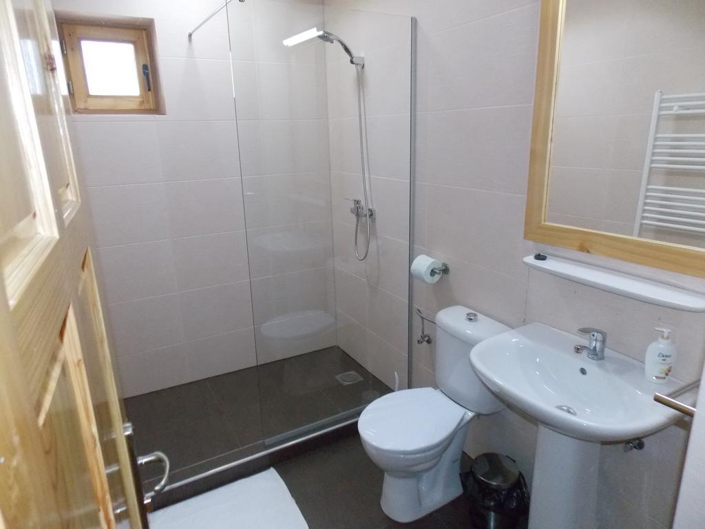 Pensiunea Izbucul Tauz Ghetari Extérieur photo