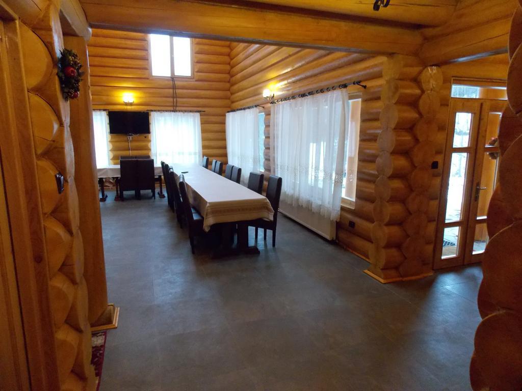 Pensiunea Izbucul Tauz Ghetari Extérieur photo